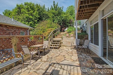 Welcome to 606 Carriage Commons, nestled in a private courtyard - photo 42
