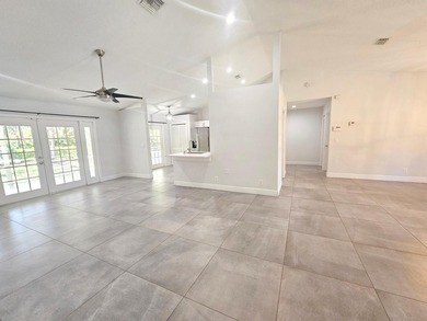 This beautiful 3BR/2BA home sits on a spacious 1.15 acre lot and - photo 7