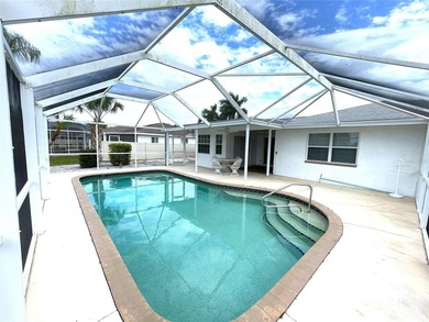 Under contract-accepting backup offers. Beautiful community of - photo 4