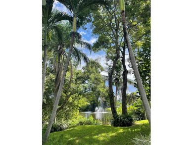 (private lake, pond, coastal) Home Sale Pending in Fort Lauderdale Florida