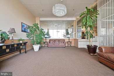 MOVE IN READY!! Welcome home to this bright and inviting - photo 4
