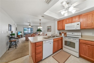 2 bed 2 bath TURNKEY condo in the complex of Lakeshore, which is - photo 8