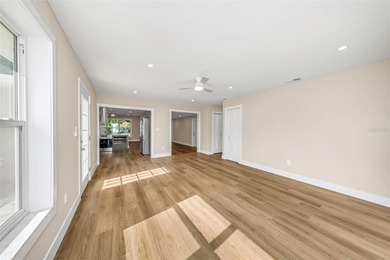 Virtually Staged. PRICE IMPROVEMENT! One of St. Petersburg's - photo 6