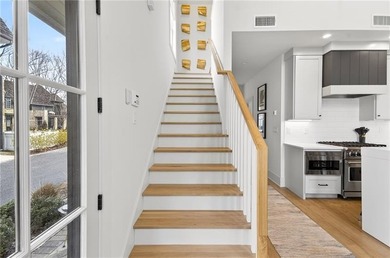 Set within the award-winning Trilith community, this - photo 12