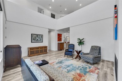 221 Attica - photo 4