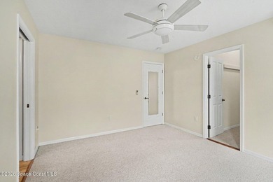 Enjoy relaxed Florida living in this charming 2-bedroom, 2-bath - photo 18