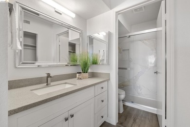 Welcome home to this beautifully updated 2-bedroom, 2-bath - photo 23