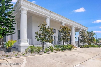 Enjoy relaxed Florida living in this charming 2-bedroom, 2-bath - photo 50
