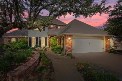 Lake Waco Home Sale Pending in Woodway Texas