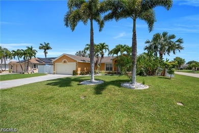 Welcome to this beautifully maintained 4-bedroom, 2-bathroom - photo 6