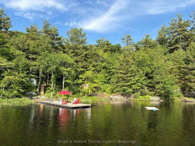 Lake Home For Sale in Muskoka Lakes, 