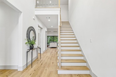 Step into $500,000 in Equity on day one, $2.2mil Appraisal! - photo 5