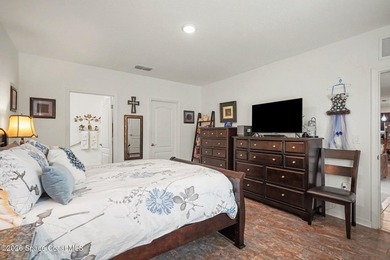 Beautifully maintained 2020-built home loaded with upgrades! - photo 22