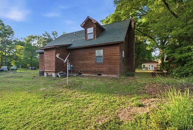 Nestled on approximately 36.5 acres in Gordon, Alabama, this - photo 33