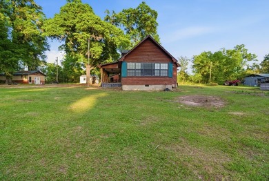 Nestled on approximately 36.5 acres in Gordon, Alabama, this - photo 35