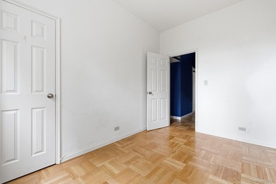 Spacious two-bedroom conveniently located on a dead-end - photo 9