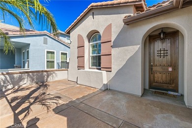 VIEWS-VIEWS-VIEWS!! Located on a quiet cul-de-sac directly on - photo 2
