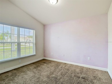Charming and well-maintained starter home located in the - photo 7