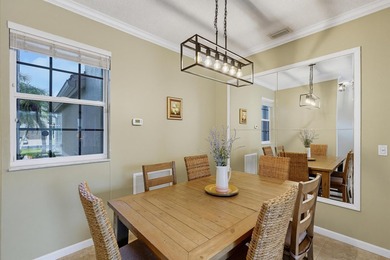 Beautifully maintained 5-bedroom, 3-bathroom home with a 3-car - photo 16