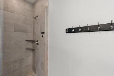 Come check out this custom-built Randy Wise home featuring a - photo 19