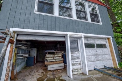 Perfectly positioned on the south shore of Lake Kegonsa, this - photo 10