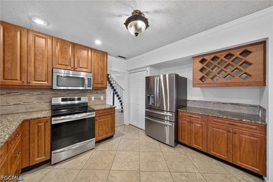 Room for the entire family! Direct Gulf access pool home - photo 9
