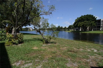 Lake Condo Sale Pending in Davie, Florida