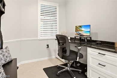 Beautiful, updated golf condo that has all newer furnishings and - photo 5