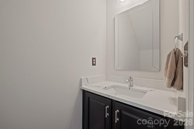 FANTASTIC home in MacAuley loaded with upgrades!!! Brand new - photo 11