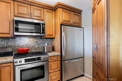Spectacular Two-story home located 1 block from the beach. This - photo 12