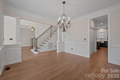 FANTASTIC home in MacAuley loaded with upgrades!!! Brand new - photo 13