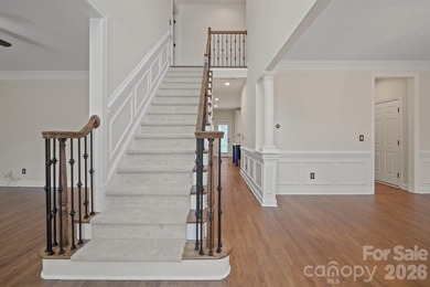FANTASTIC home in MacAuley loaded with upgrades!!! Brand new - photo 14