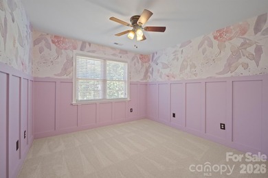 FANTASTIC home in MacAuley loaded with upgrades!!! Brand new - photo 24