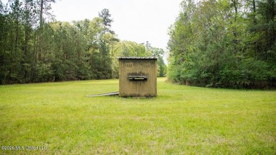 Welcome to Paradise Whitetails, an extraordinary 958+/- acre - photo 24