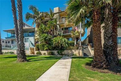 Spectacular Two-story home located 1 block from the beach. This - photo 26
