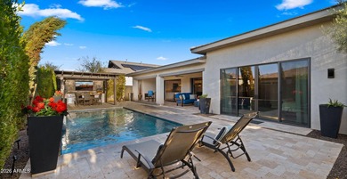 Seller Motivated! Experience upscale living in this fully - photo 33