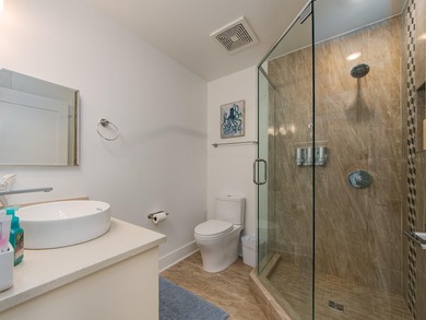 Built in 2020 and over 3000 sq ft this unit is  designed to live - photo 13