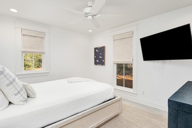 Ample entertaining space and coastal casual elegance combine in - photo 17