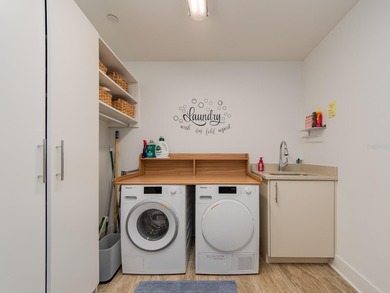 Built in 2020 and over 3000 sq ft this unit is  designed to live - photo 17