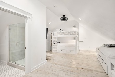 Ample entertaining space and coastal casual elegance combine in - photo 19