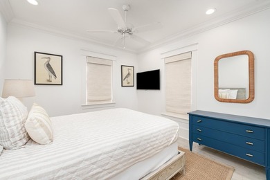Ample entertaining space and coastal casual elegance combine in - photo 28