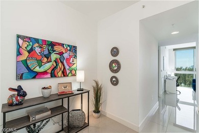 It's truly paradise at the luxurious Oasis Tower One, located - photo 2