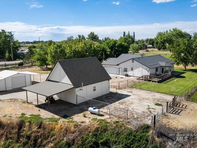Nestled at the base of Emmett's desirable southeast hills, this - photo 33