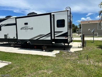Create your perfect Florida getaway on this vacant lot in a - photo 4