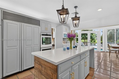 Originally designed with remarkable architectural character - photo 13