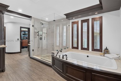 Originally designed with remarkable architectural character - photo 23