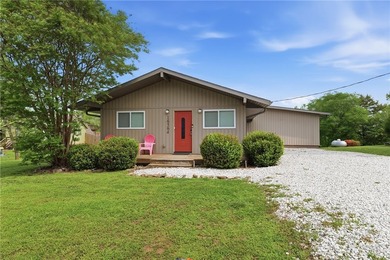 This Beaver Lake gem is the total package and is perfect for a - photo 26
