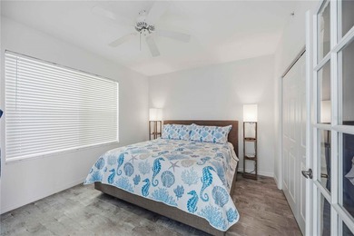 Beautiful 3-bedroom, 2-bath condominium located in the highly - photo 28