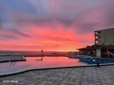 HANDICAP UNIT INCREDIBLE SUNSET VIEW STUDIO UNIT, SIT ON YOUR - photo 3