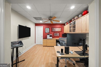 Have you been looking everywhere for a gorgeous home with the - photo 47